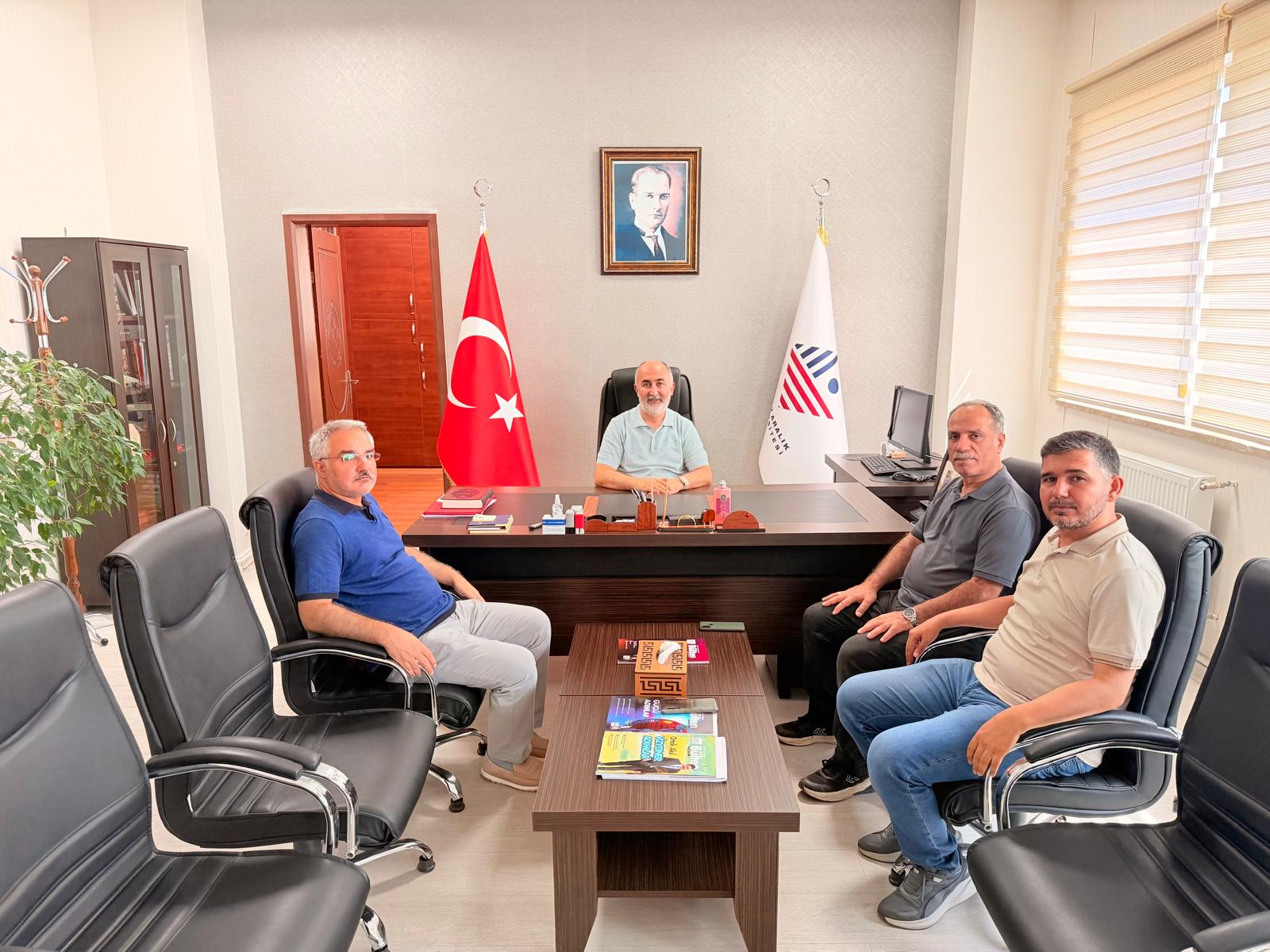 Gaziantep Üniversitesi İlahiyat Fakültesi Öğretim Üyesi Doç. Dr. Hüseyin Baysa Fakültemizi Ziyaret Etti