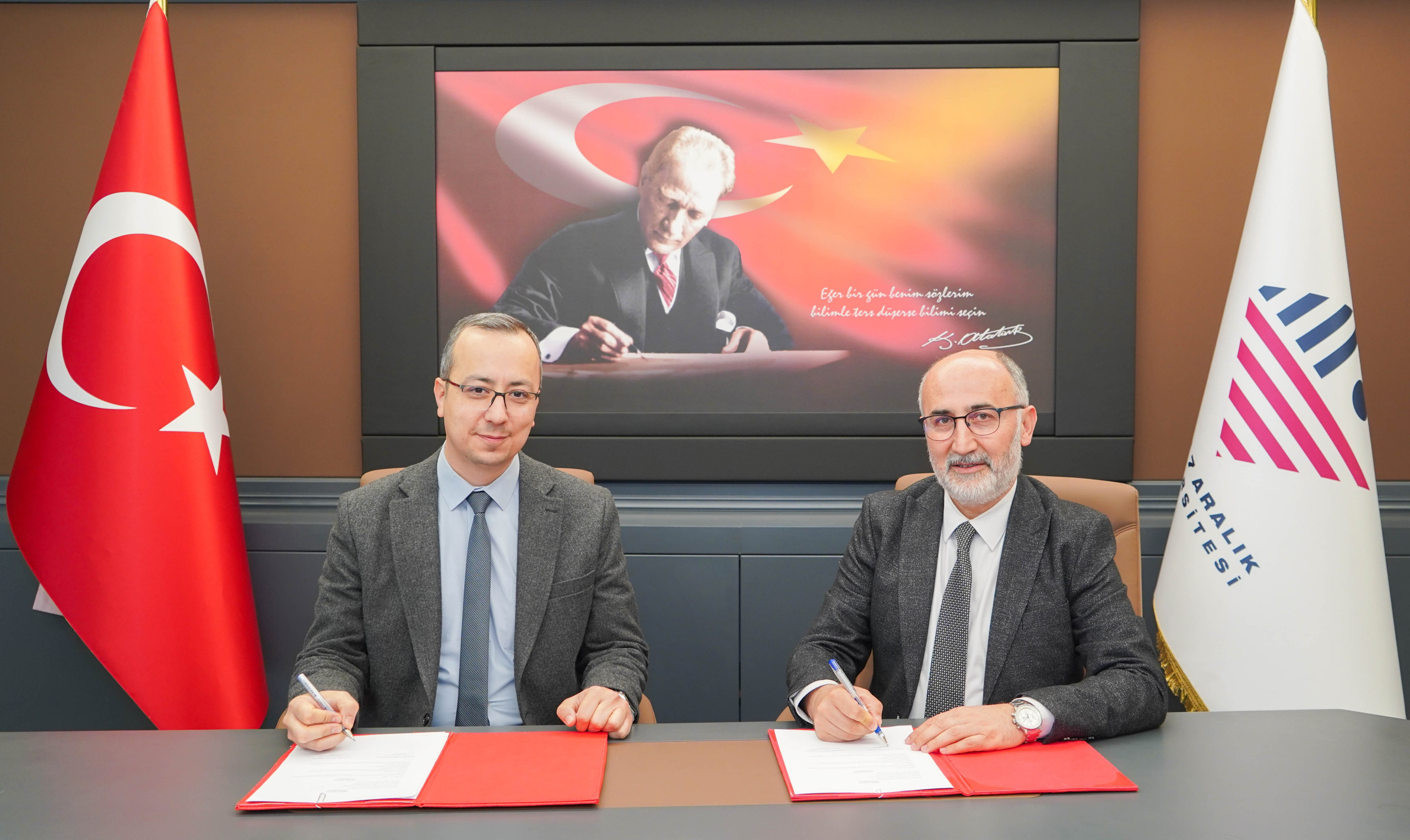 Fakültemiz ile Kilis 7 Aralık Üniversitesi Dayanışma Derneği Arasında İş Birliği Protokolü İmzalandı